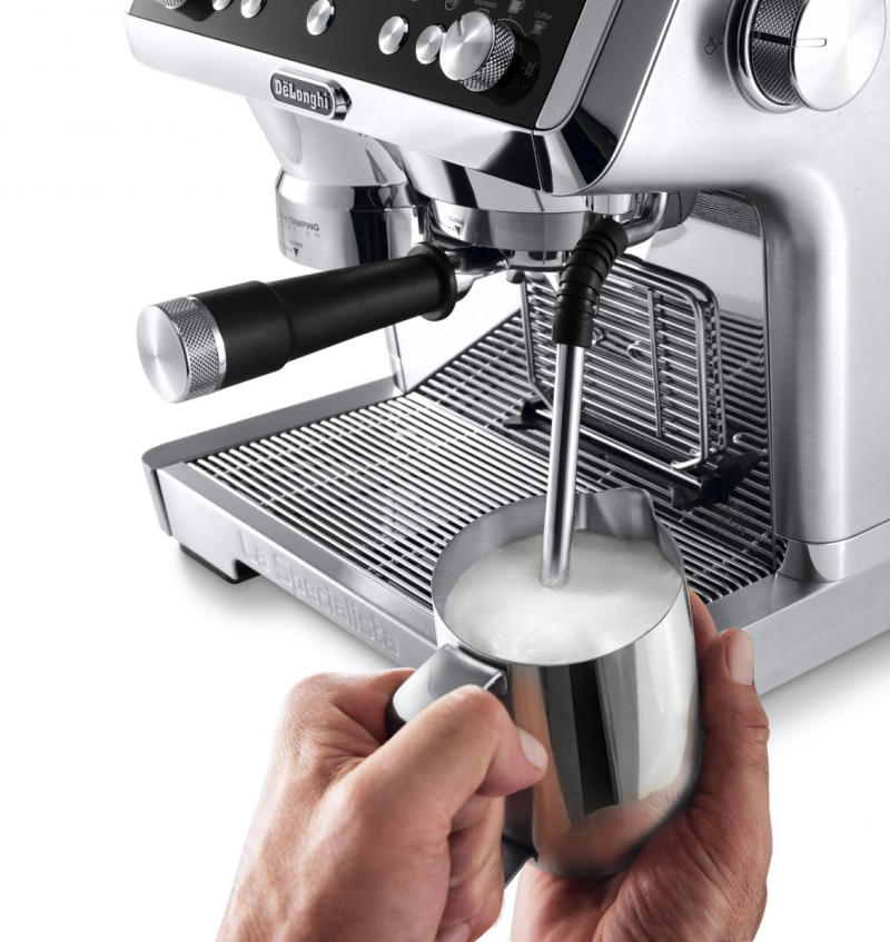 Cách vệ sinh máy pha cà phê theo các bộ phận
