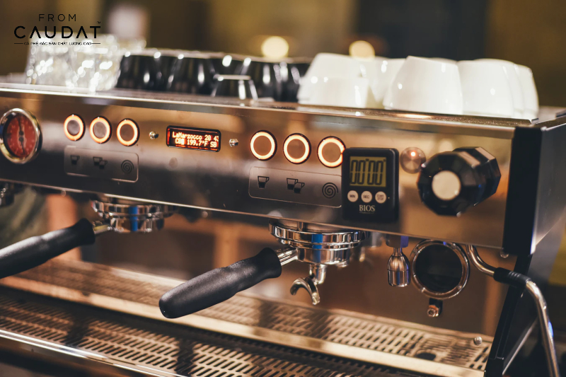 Cấu tạo máy pha cà phê và nguyên lý hoạt động
