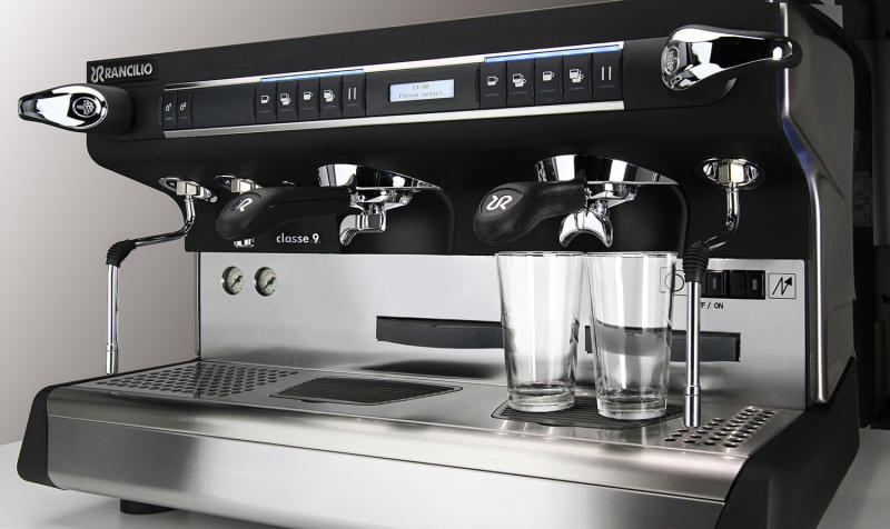 Mức giá máy pha cà phê cho quán chuyên nghiệp Rancilio Classe 9 USB 2 Group
